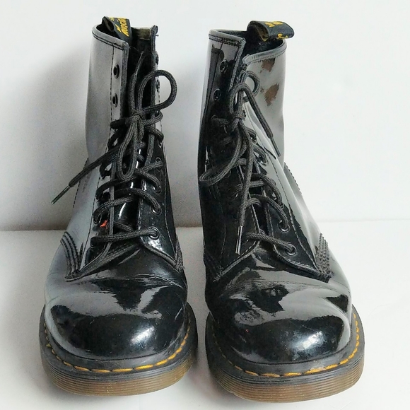 dr martens black patent boots